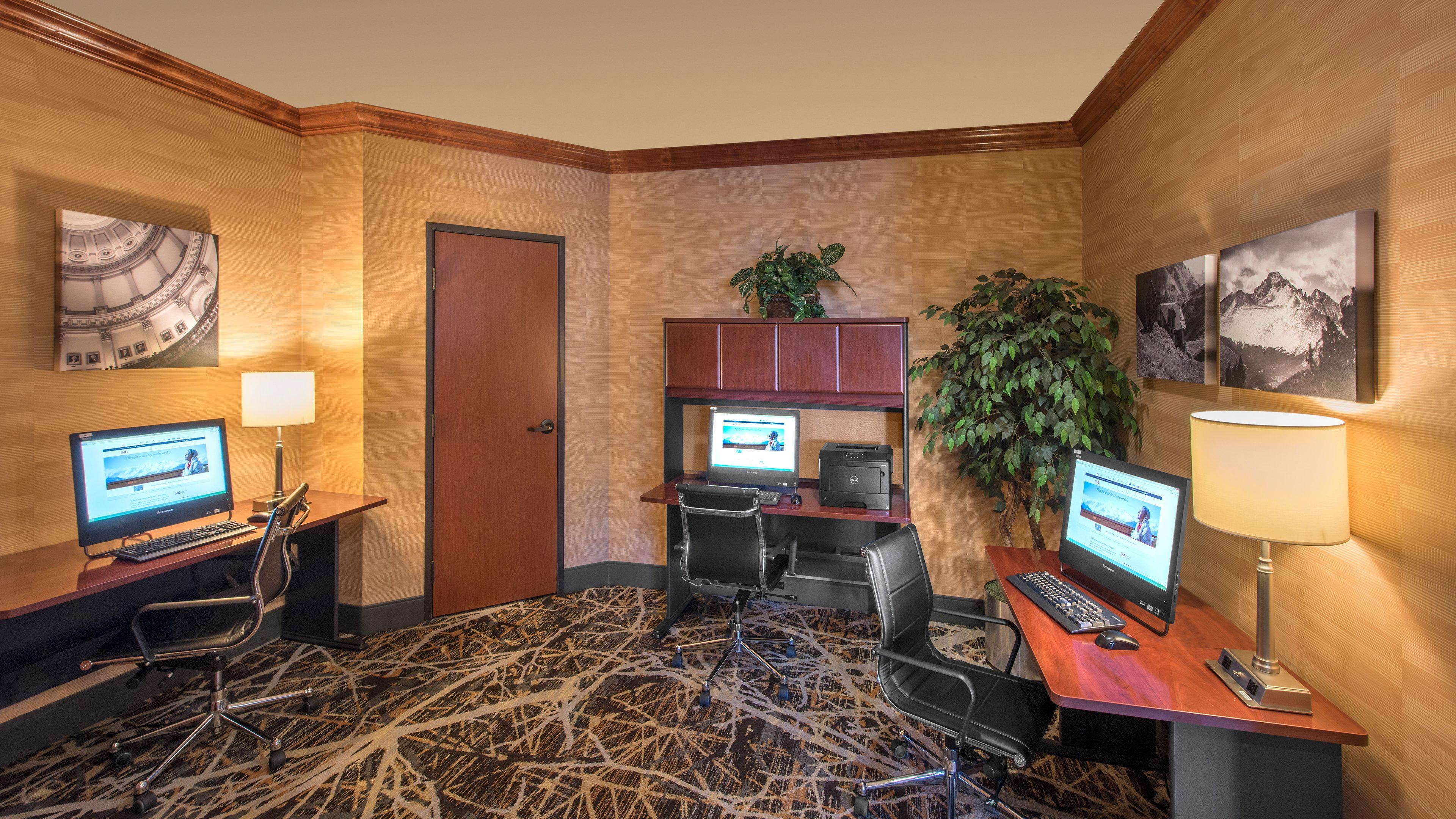 Holiday Inn Denver Lakewood By Ihg Exterior photo