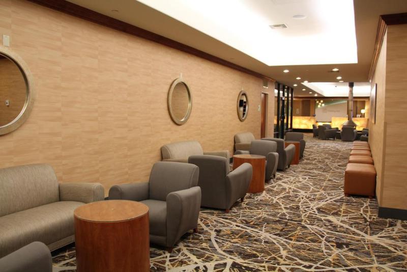Holiday Inn Denver Lakewood By Ihg Exterior photo
